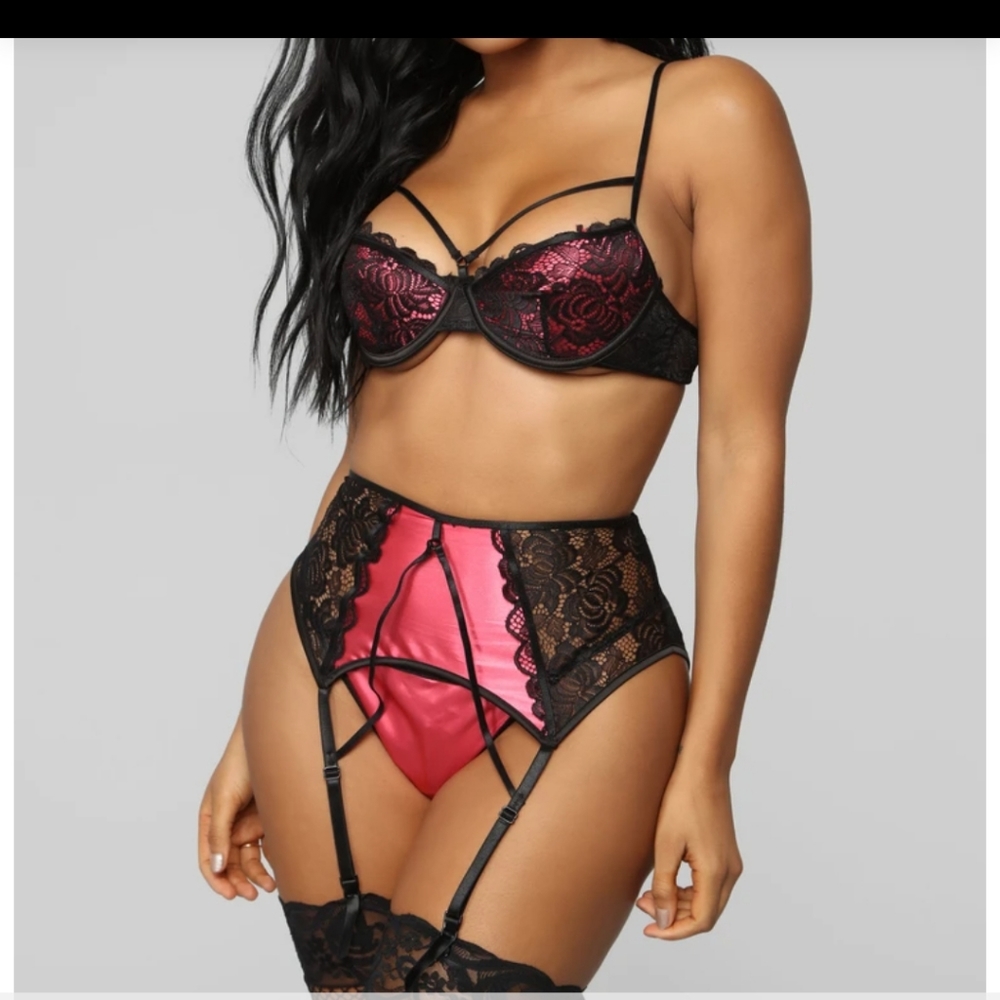 3pc bra, g string, garter